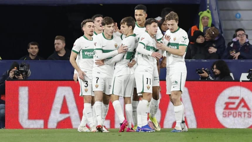 La Premier llama a la puerta del Elche: oferta millonaria por una de sus estrellas